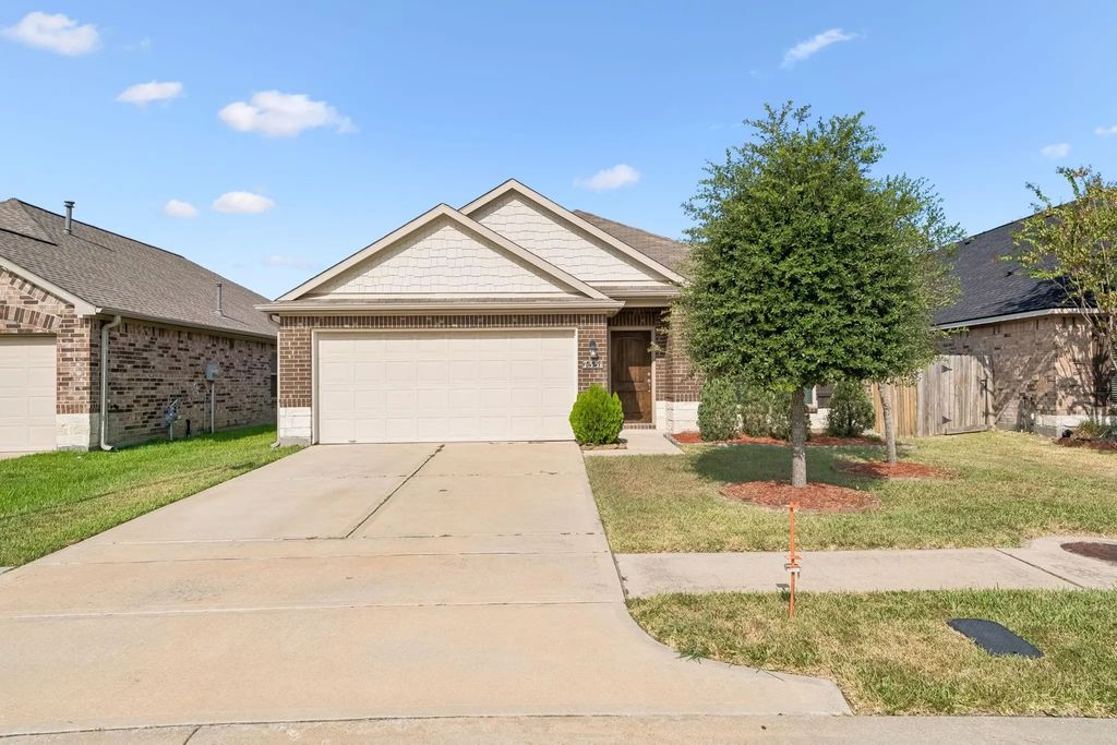 7331 Cypress Pin Oak Drive, Cypress