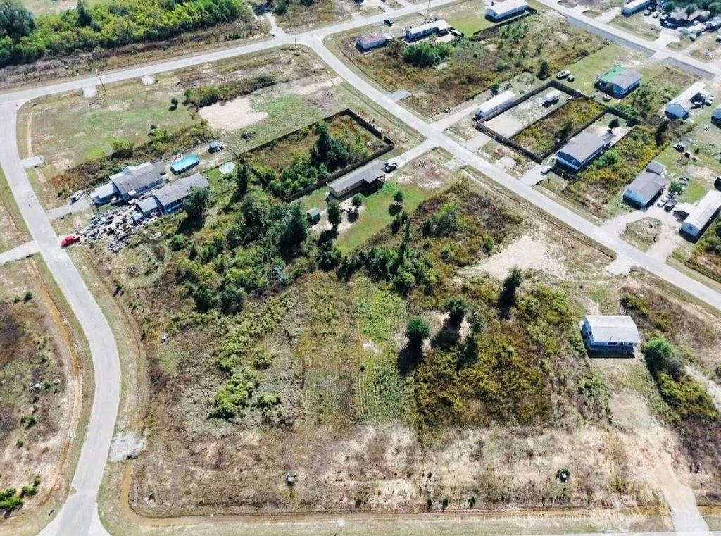 2911 Road 5702, Cleveland