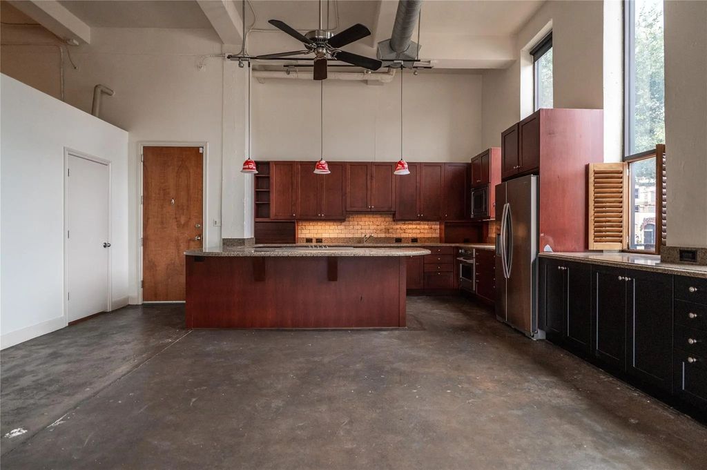 915 N San Jacinto Street 1ab, Houston