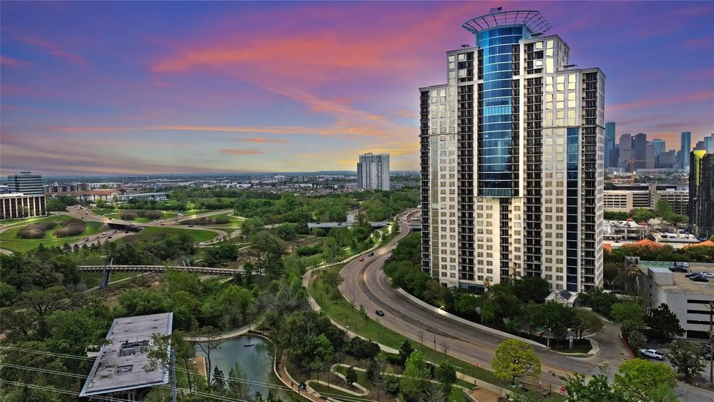 3333 Allen Parkway 710, Houston