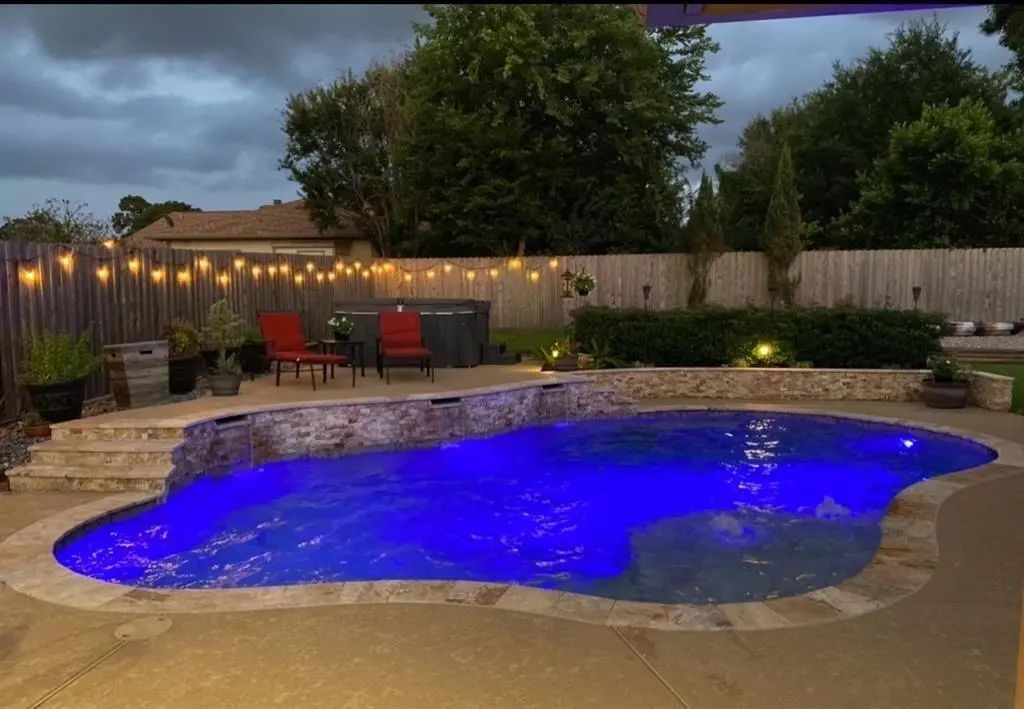 9820 W Shore Drive, Willis