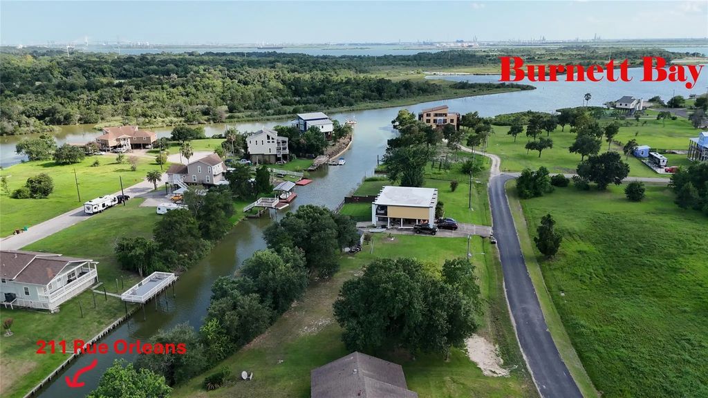 211 Rue Orleans Street, Baytown