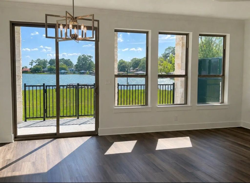2112 Fm 3186 E1 E1, Onalaska