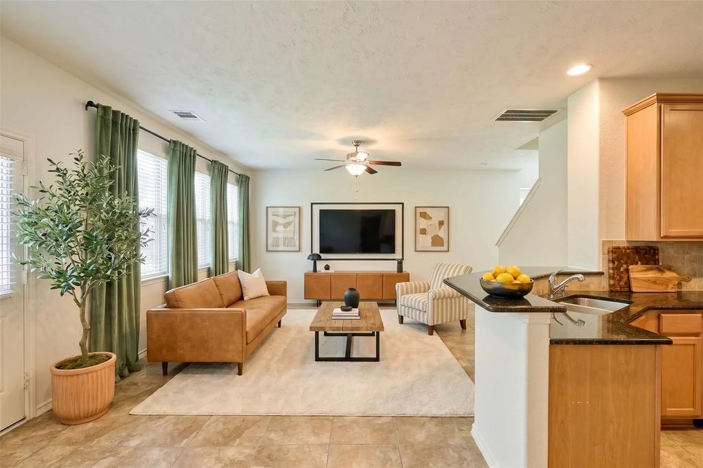 327 Bloomhill Place, Magnolia