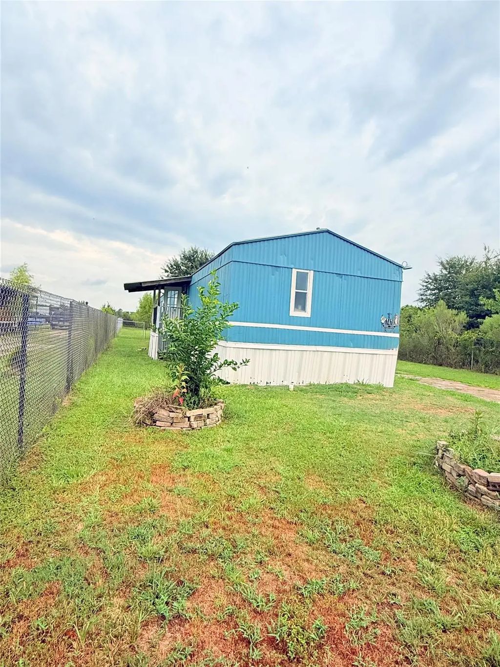 747 Road 5210, Cleveland
