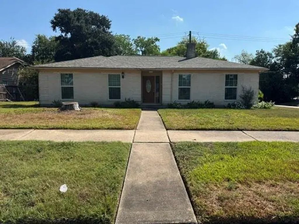 11031 Silkwood Drive, Houston