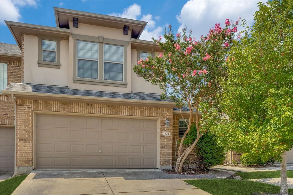 1123 Sophia Street, Allen