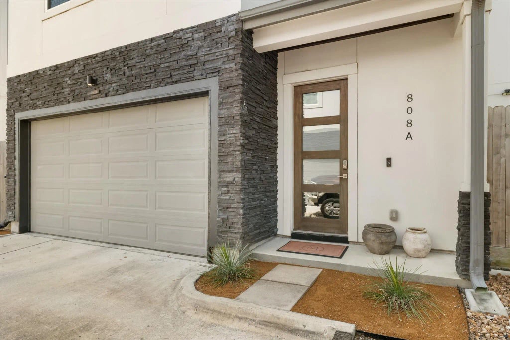 808 Woodcrest Drive A, Houston