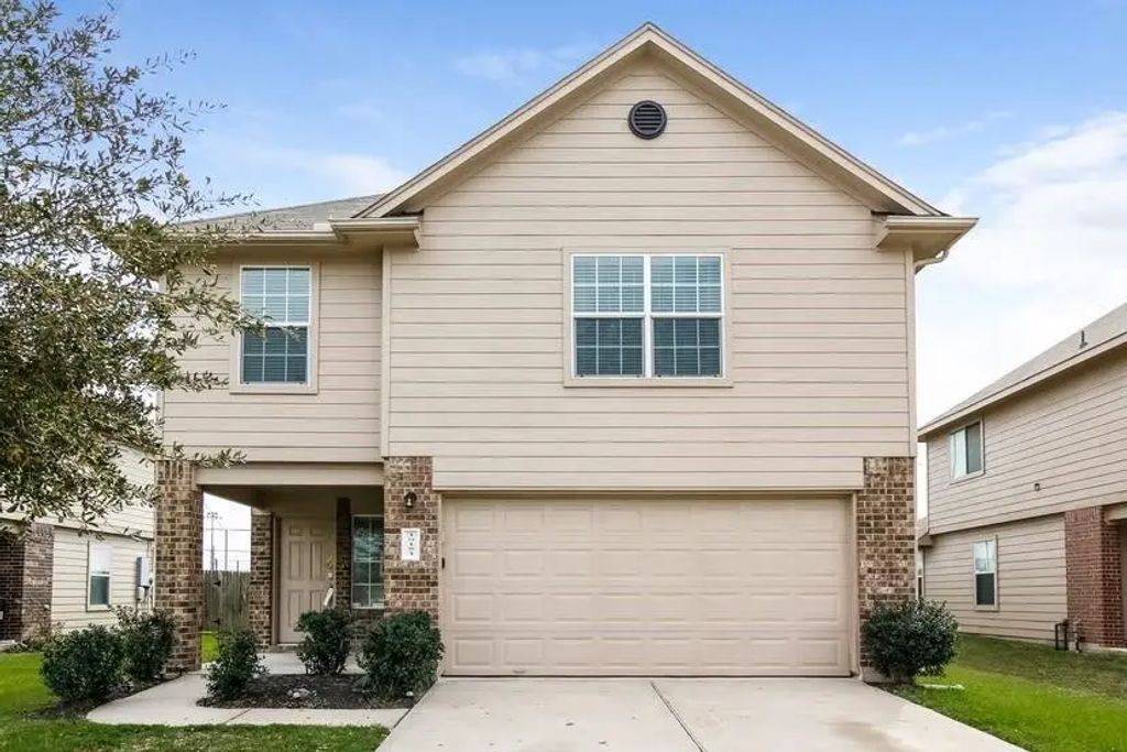 19151 Sandelford Drive, Katy