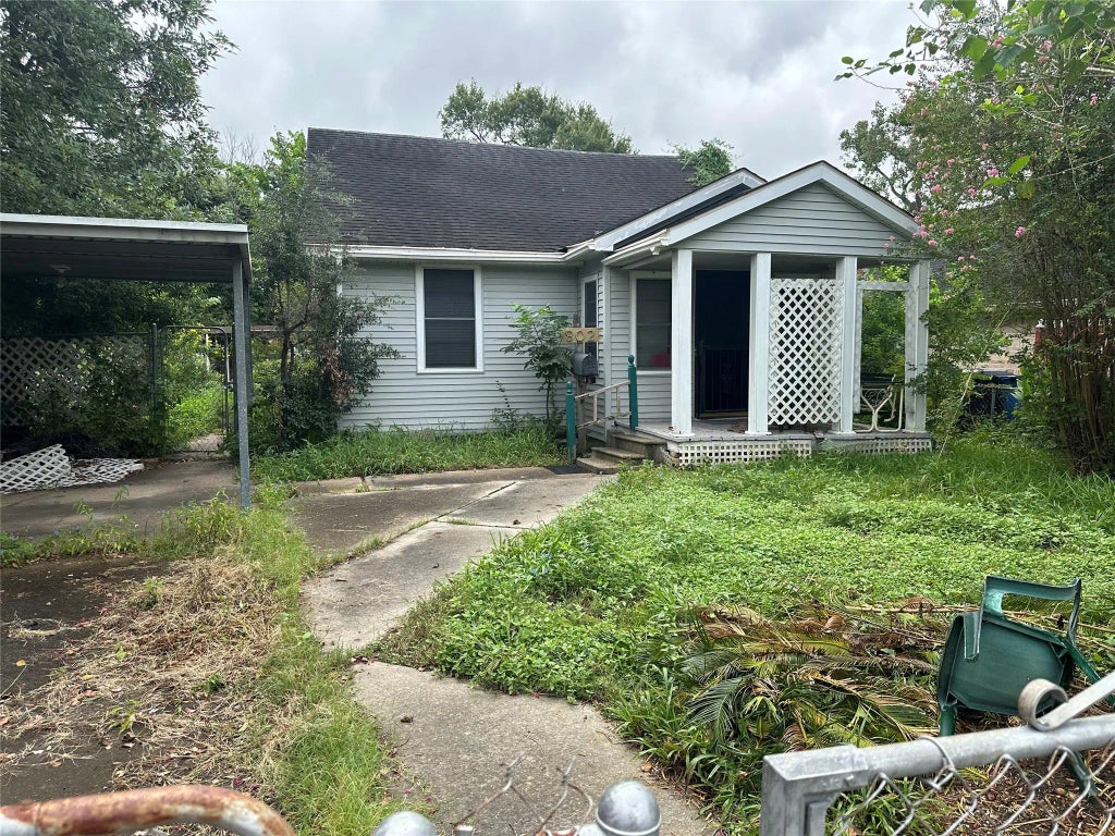 802 Indiana Street, South Houston