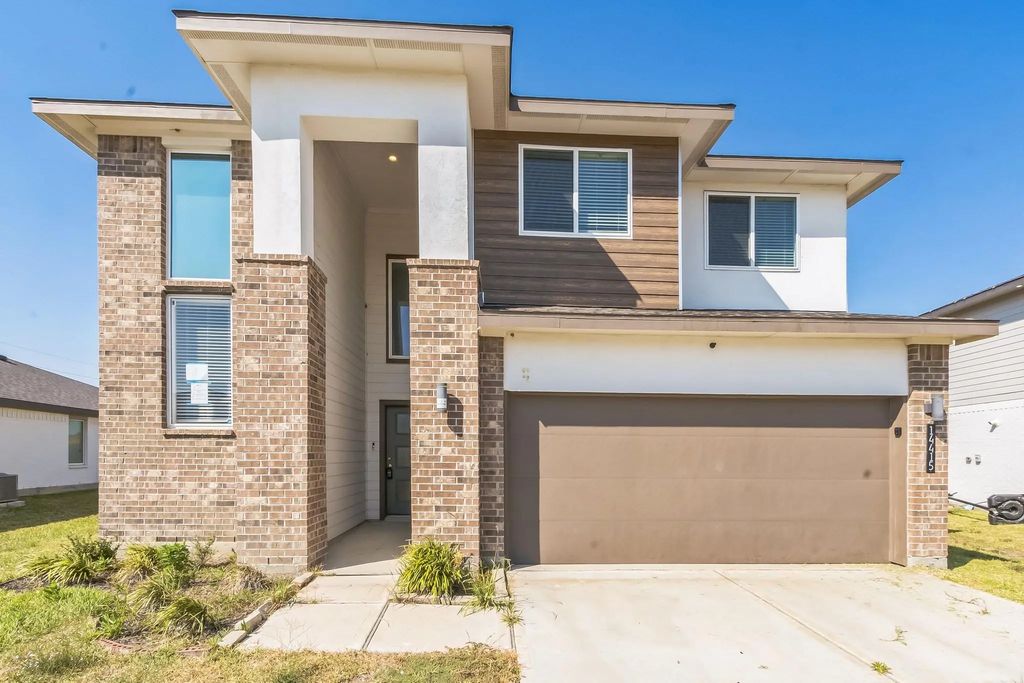 14415 Sweet Water Drive, Baytown
