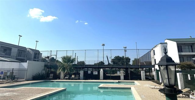 2824 S Bartell Drive 35, Houston
