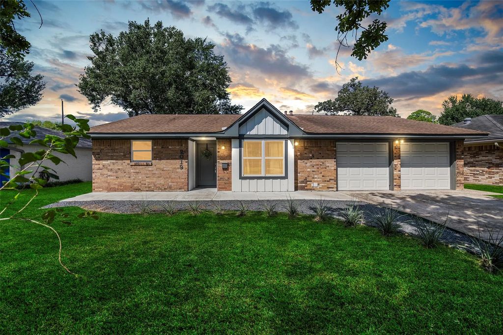2019 Spillers Lane, Houston
