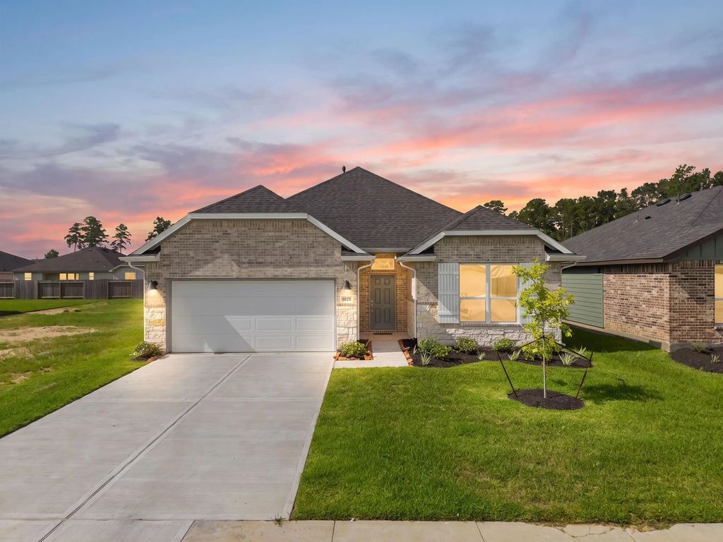 10320 Woodhill Spa Lane, Cleveland