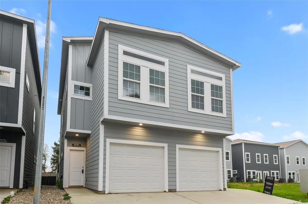 4919 Paradigm Lane, Spring