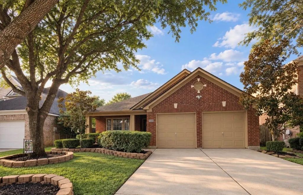 28231 Crossprairie Drive, Katy