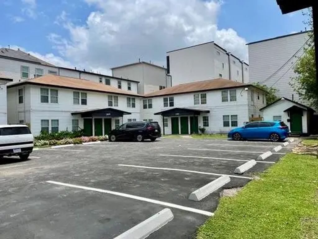 2409 Bastrop 4, Houston