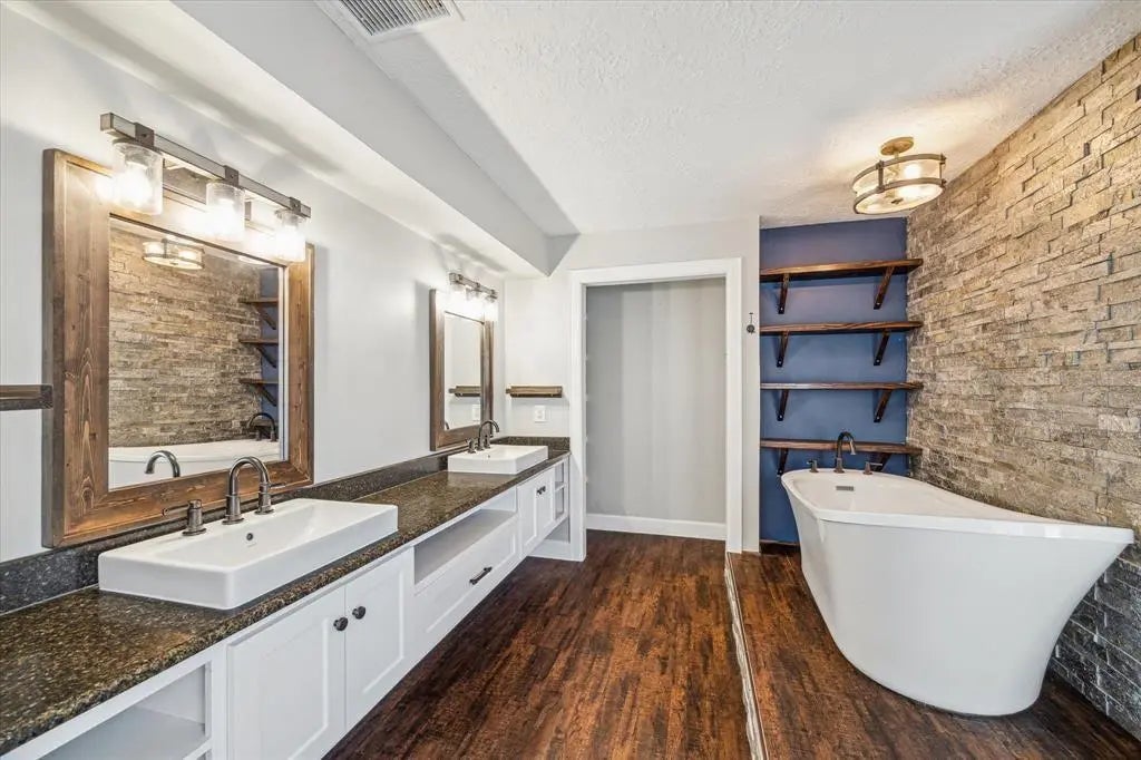 11631 Snowmass Drive, Houston