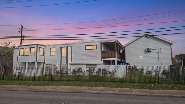 6723 South Loop E 9, Houston