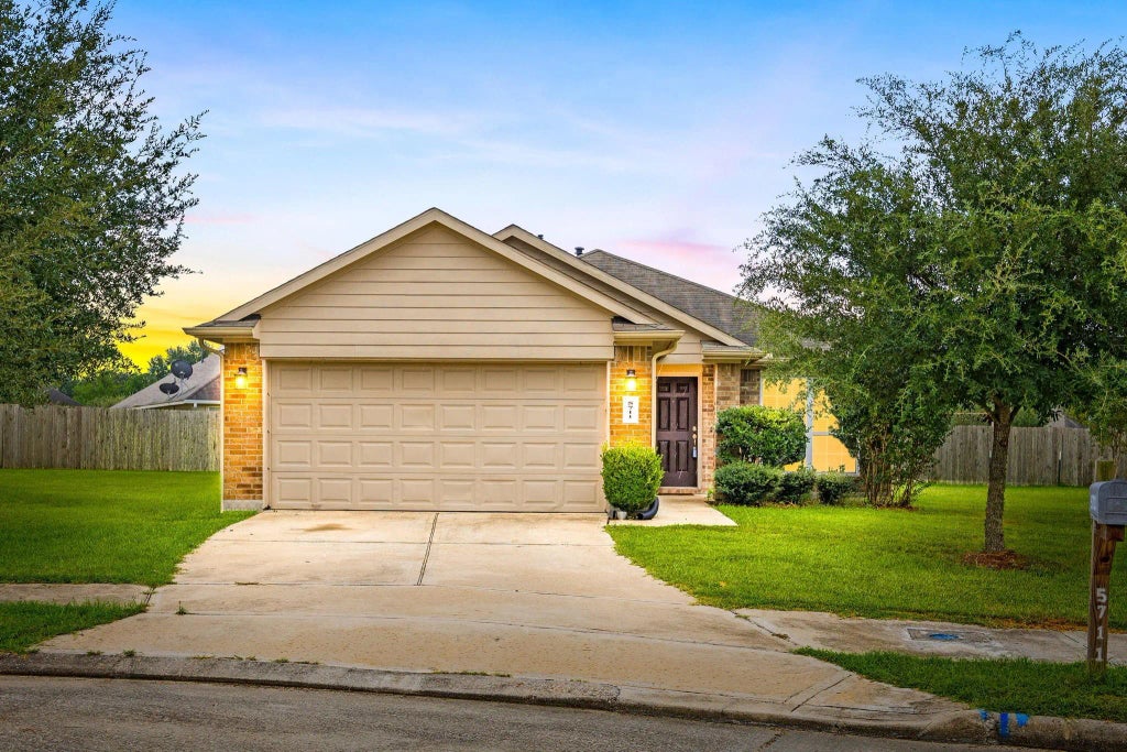 5711 Mid Way, Houston