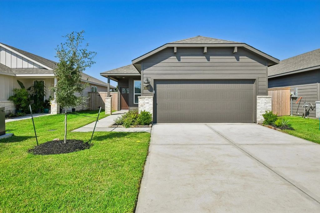 31021 Rivage Beach Drive, Huffman