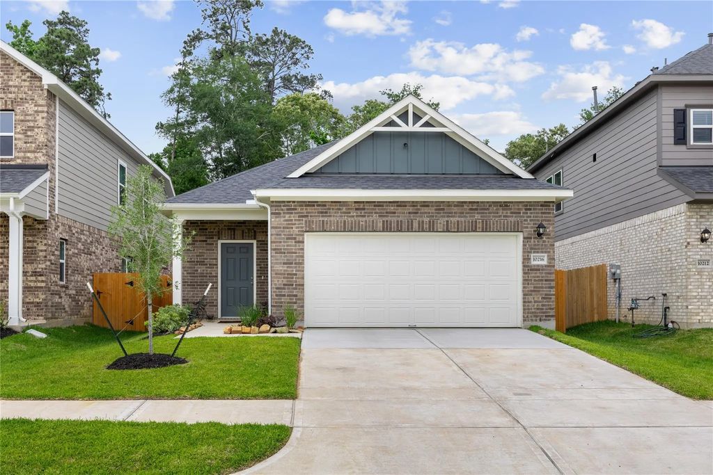 10216 Badger Run Lane, Magnolia