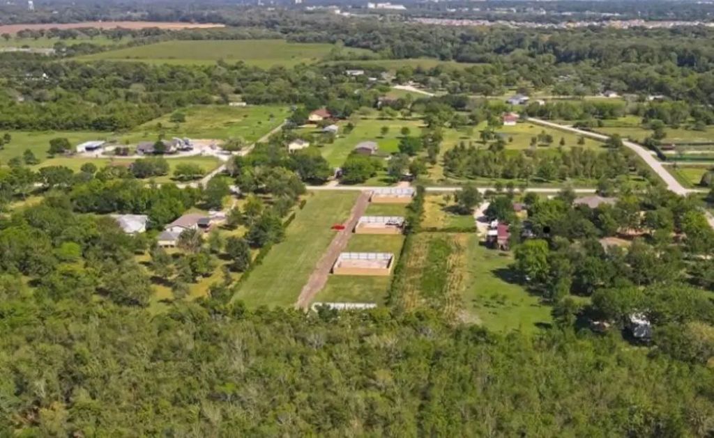 515 Rustic Lane, Rosenberg