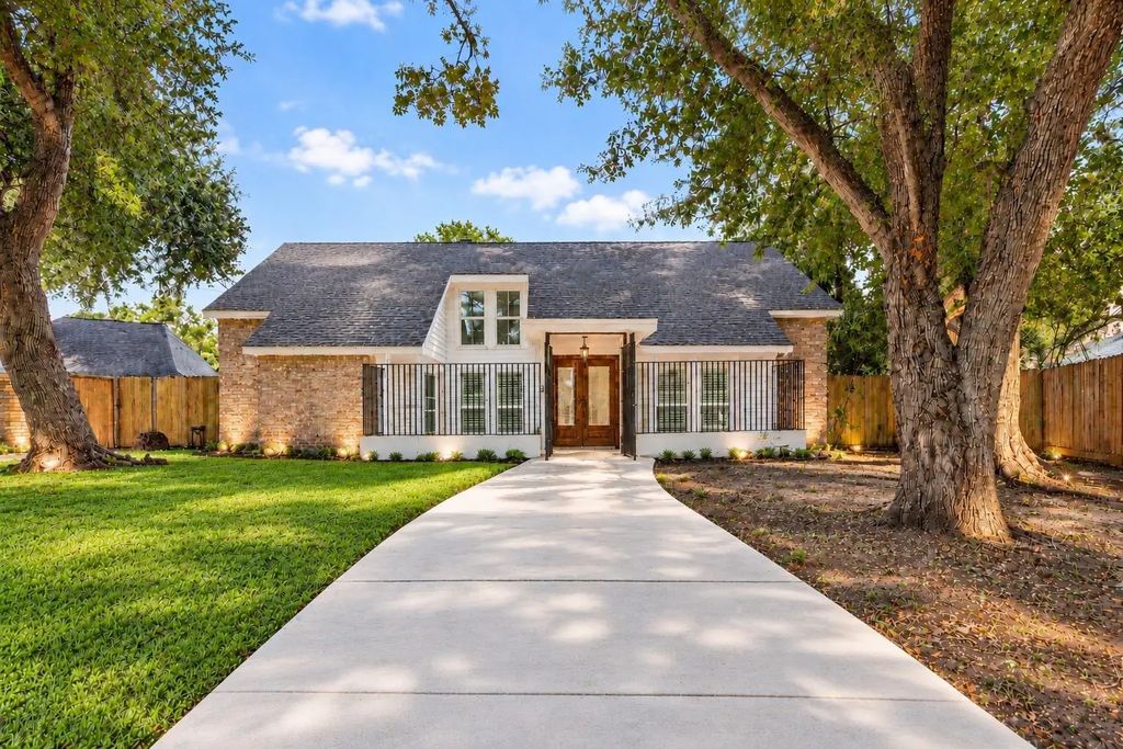 20102 Wickham Court, Katy