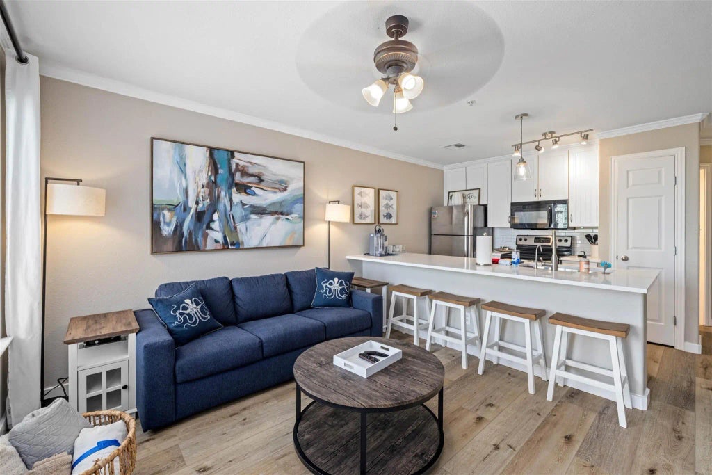 9520 Seawall Boulevard 254, Galveston