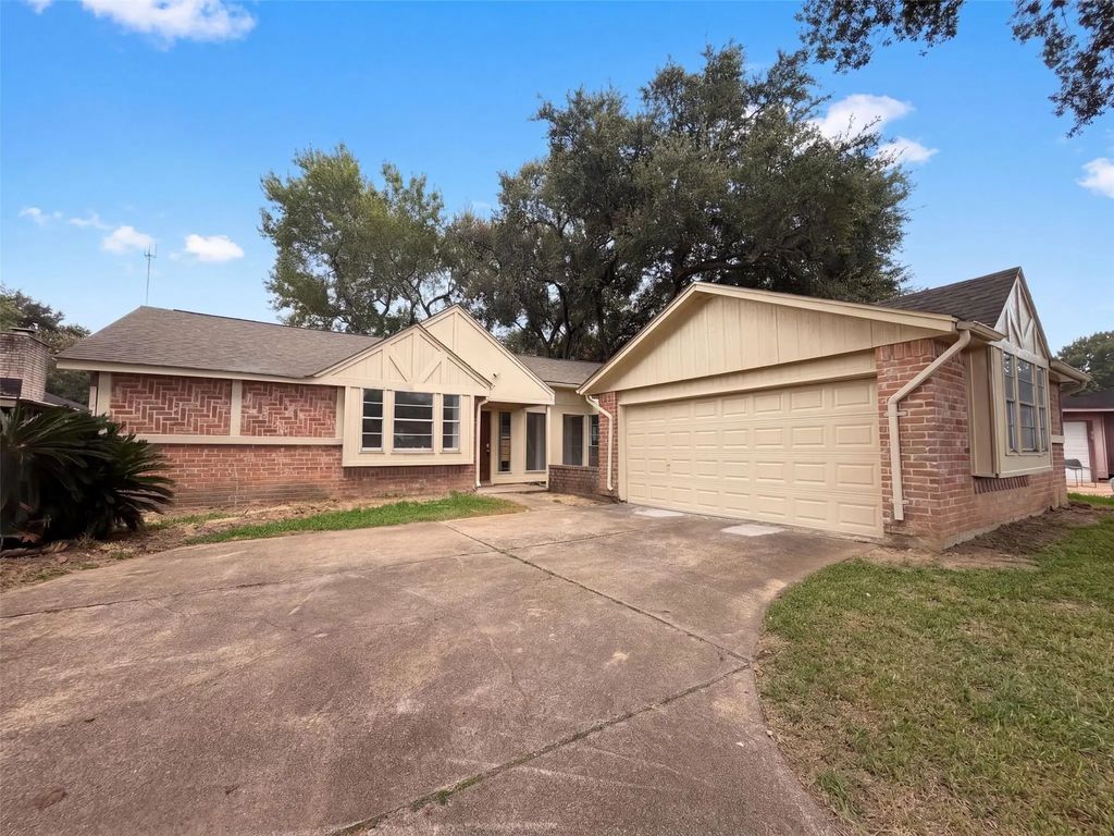 1411 Cherry Springs Court, Missouri City
