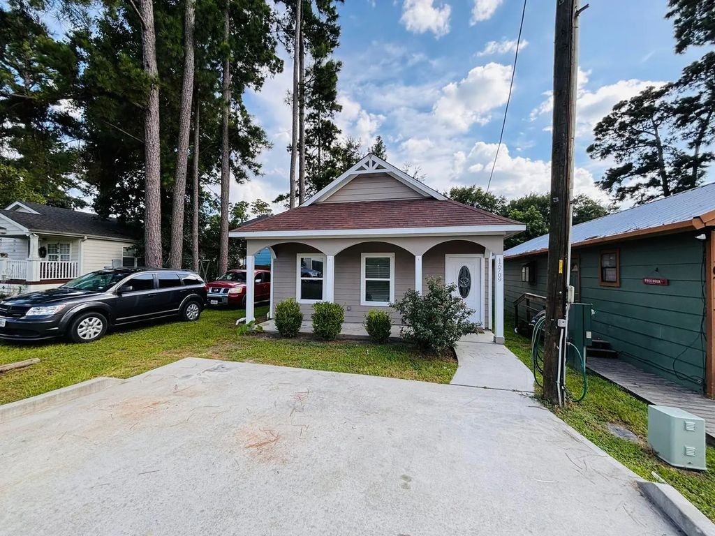16709 E Dounreay, Montgomery