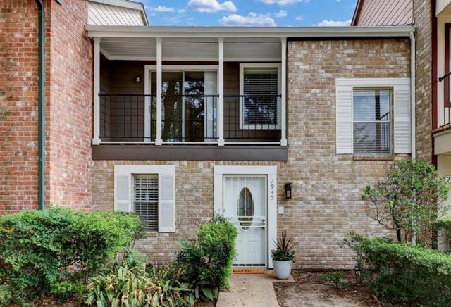 7945 Ellinger Lane, Houston