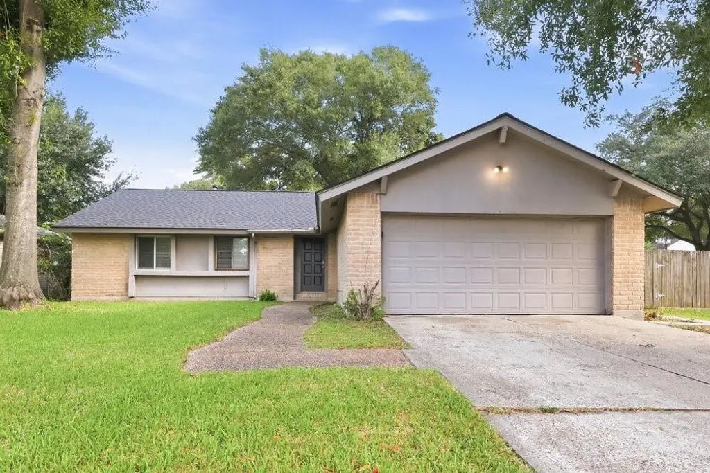 5327 Enchanted Timbers Drive, Humble