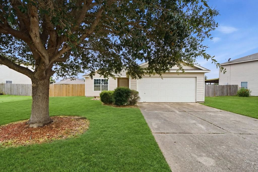 6834 Rambling Brook Lane, Richmond