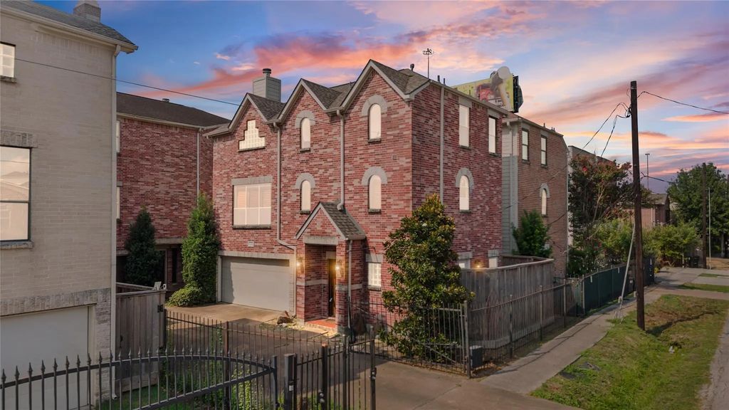 5205 Cornish Street, Houston