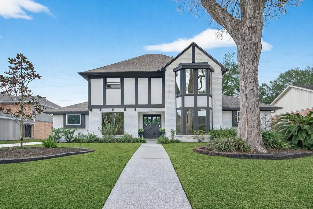 707 Montclair Boulevard, Sugar Land