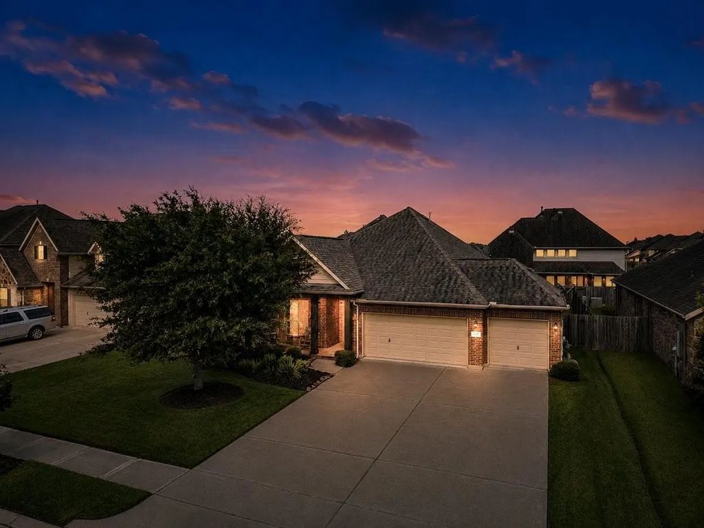 422 Stockport Drive, League City