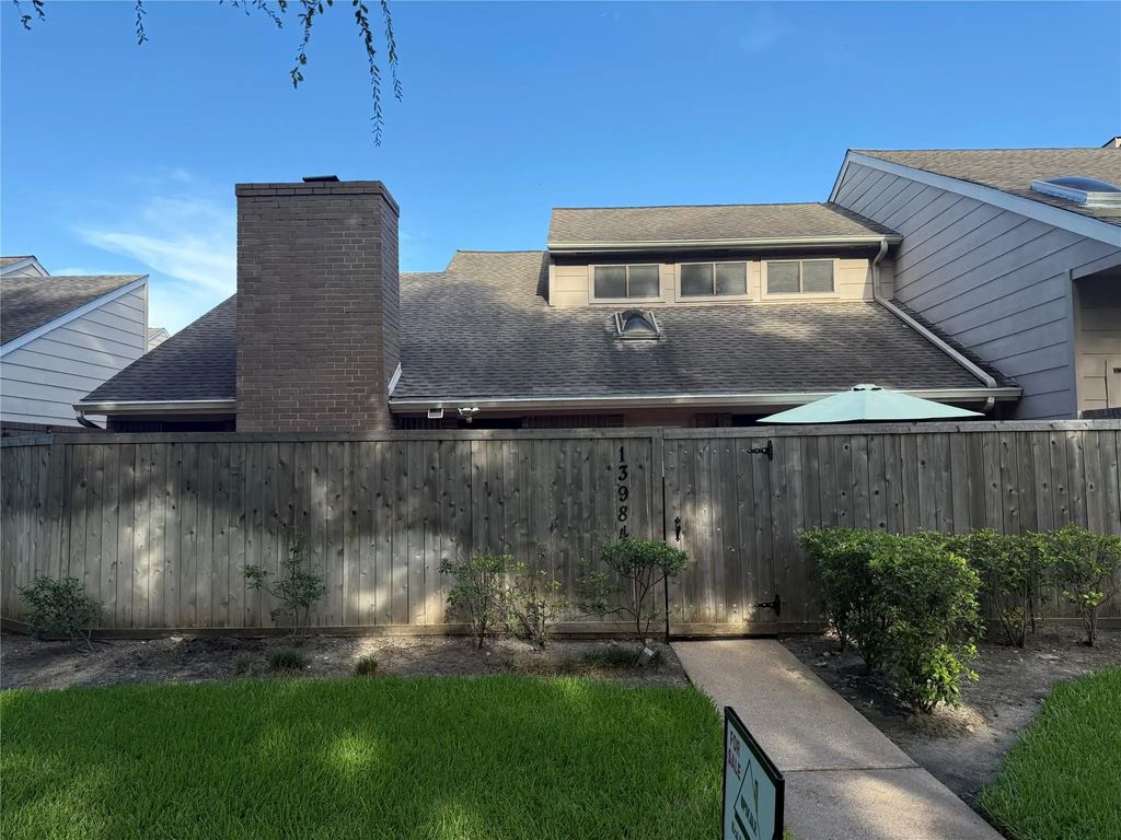 13984 Hollowgreen Drive 23, Houston