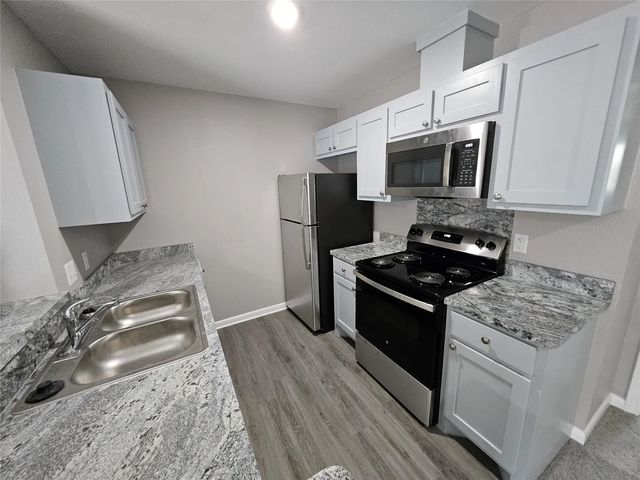 12955 Woodforest Boulevard 68, Houston