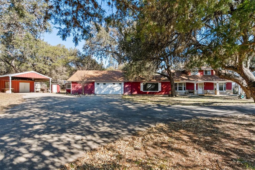 1473 County Road 411, Uvalde