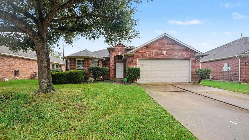 3034 Ripple Bend Court, Pearland