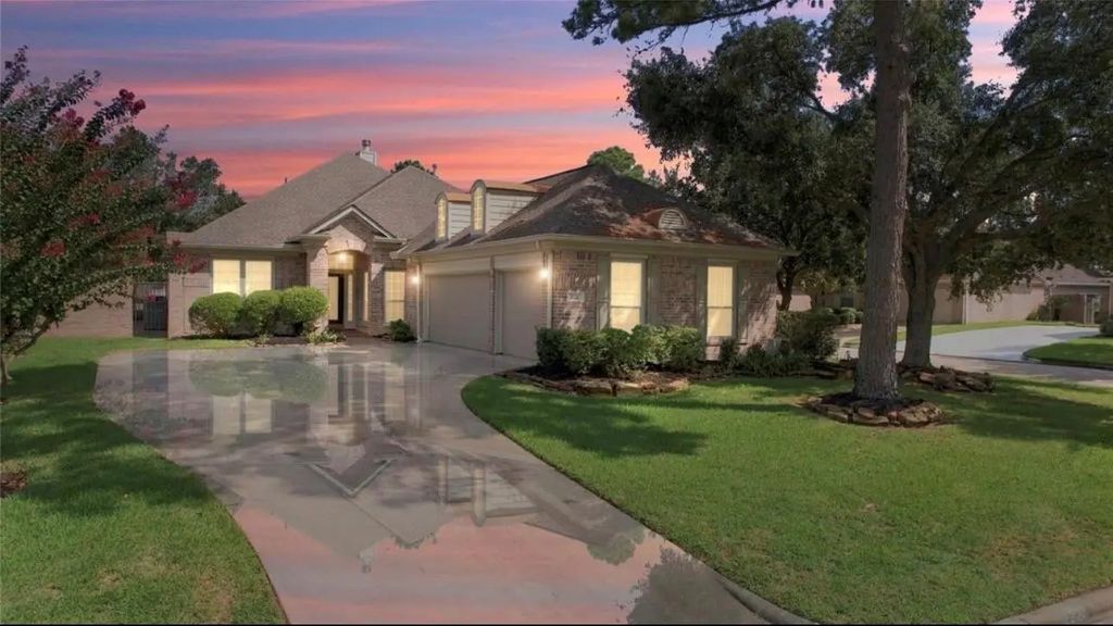1227 Maiden Way Drive, Spring