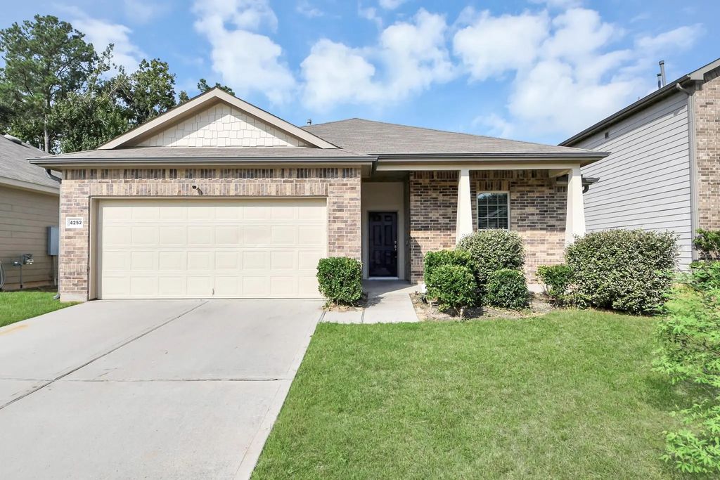 4252 Pine Still Road, Conroe