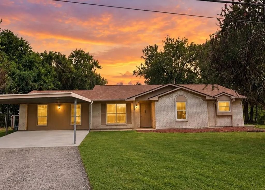 262 Oakland Street, Baytown