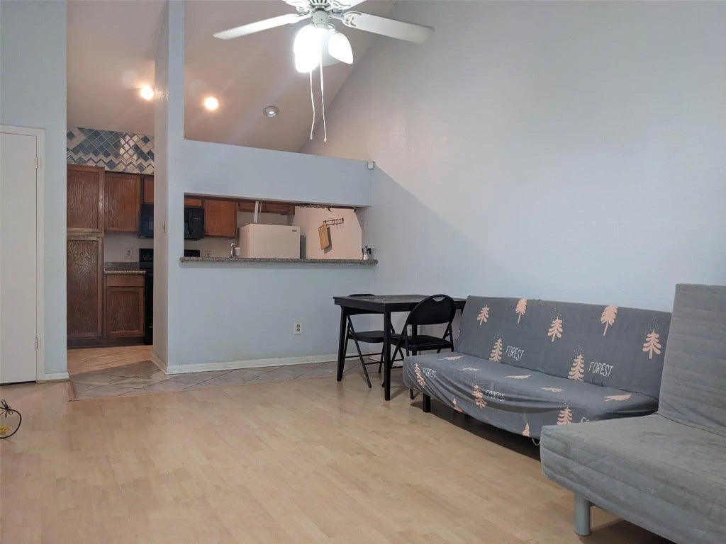 8055 Cambridge Street 16, Houston