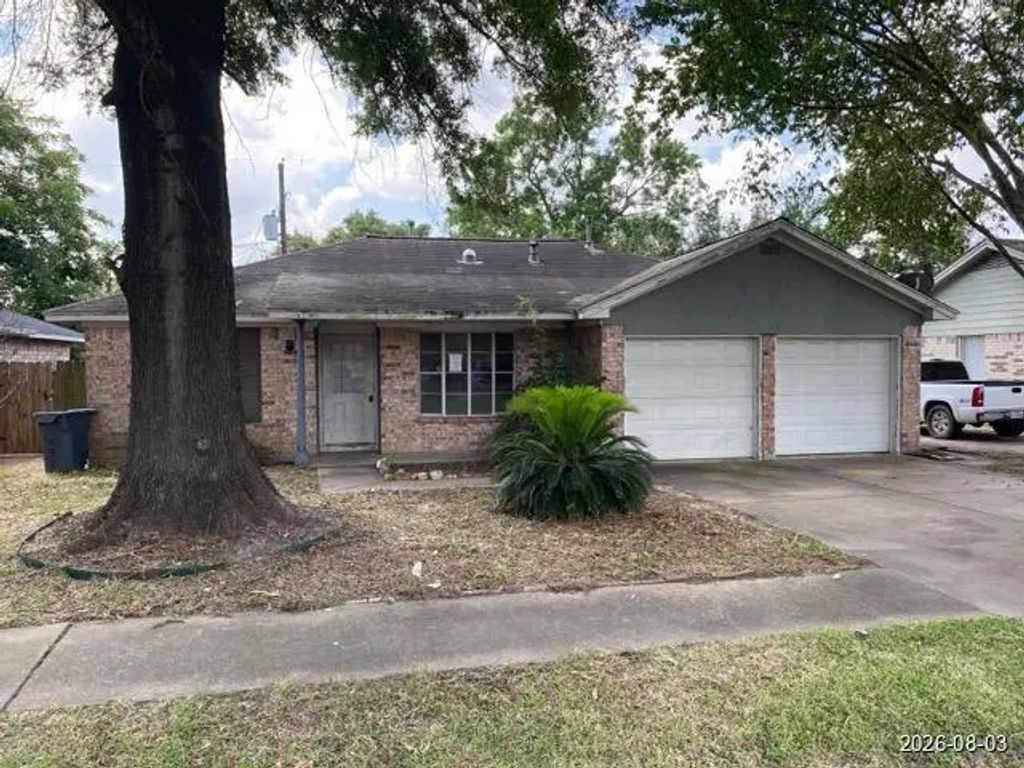 718 Hollyvale Drive, Houston