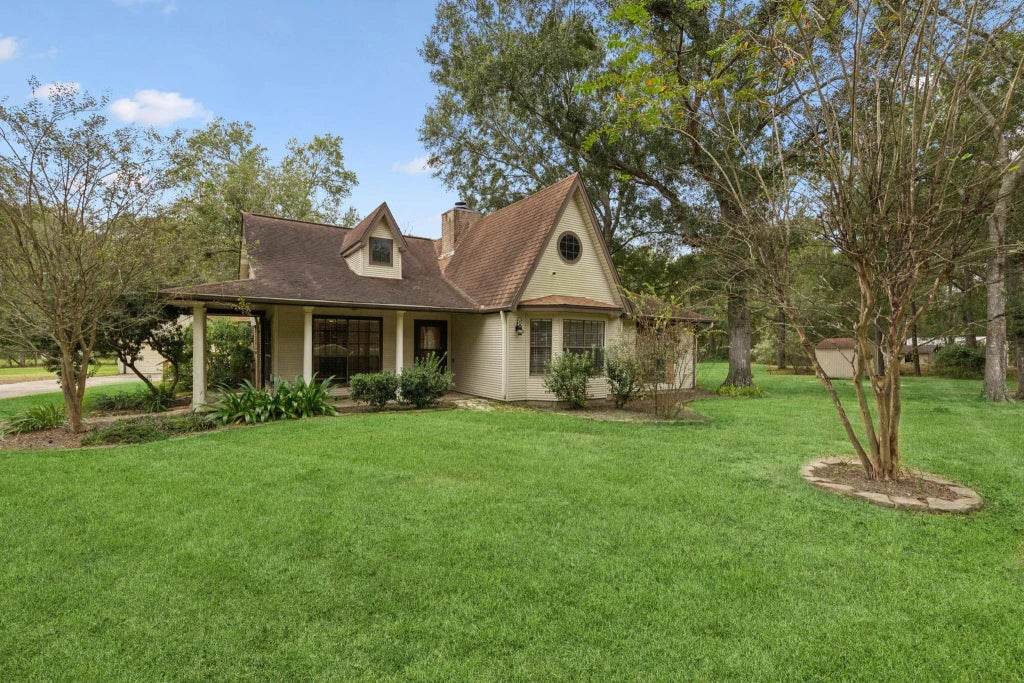 9053 Lantern Creek Court, Conroe