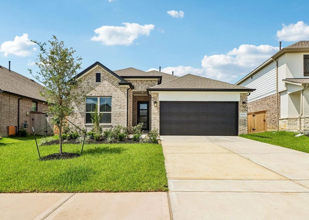 19266 Olive Heath Lane, Magnolia
