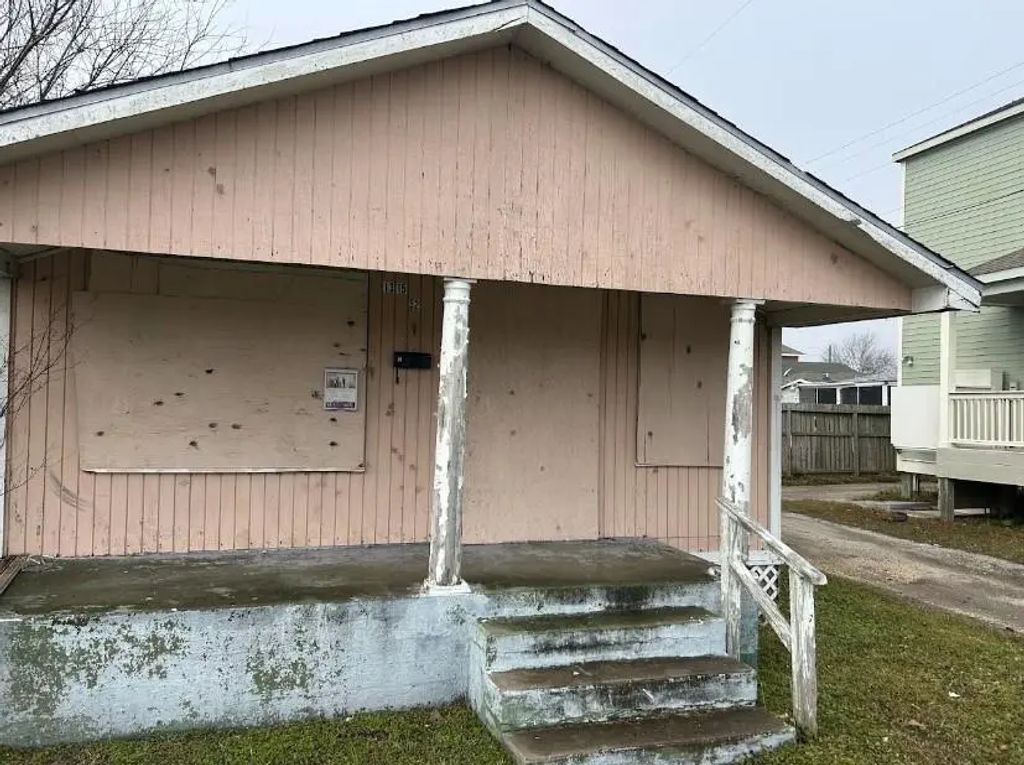 1315 52nd Street, Galveston