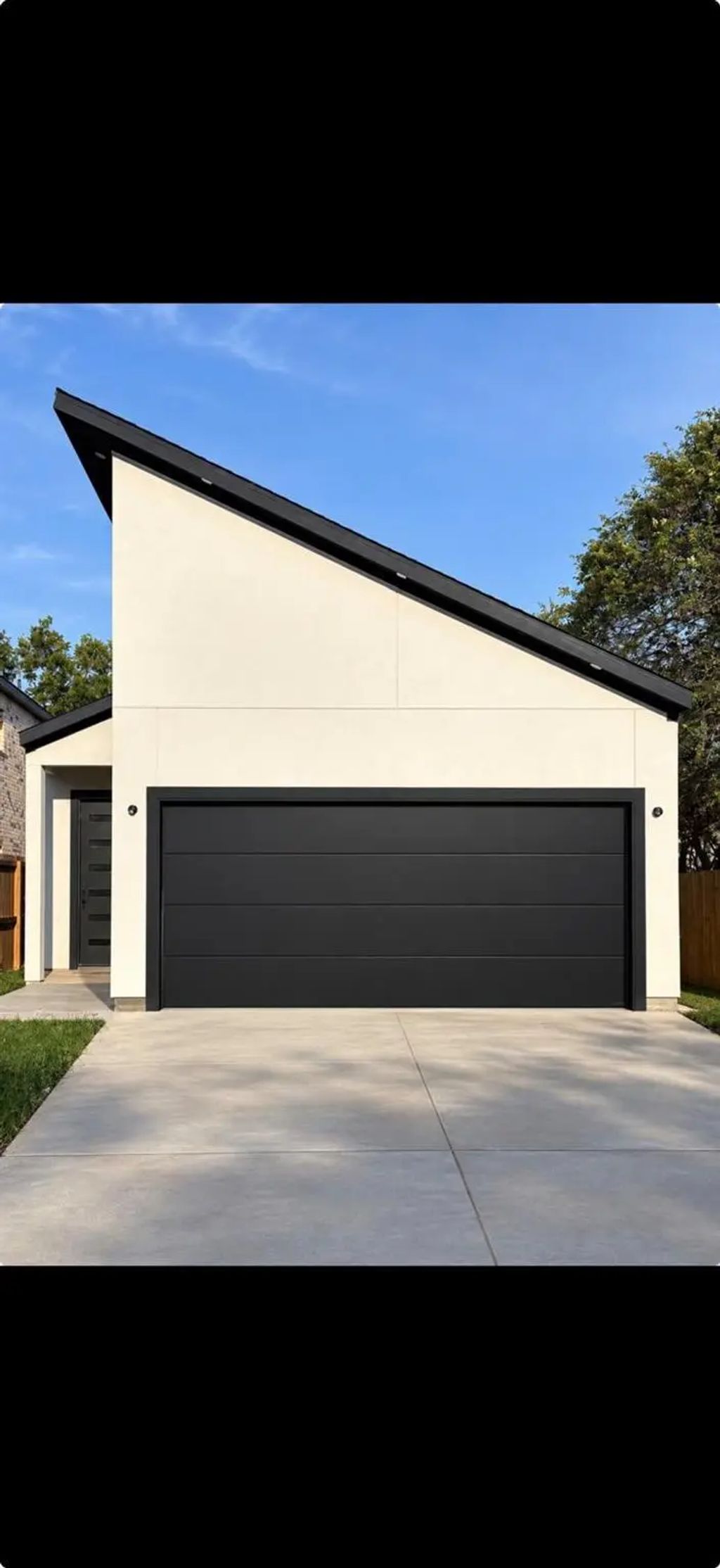 5606 Hollow Pines, Houston